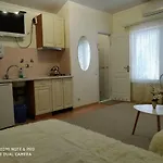 Butterfly Wing 4* Odessa